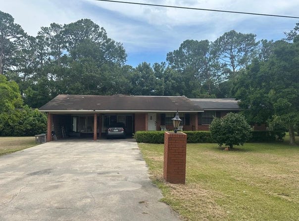 905 5th Street, Adel, GA 31620