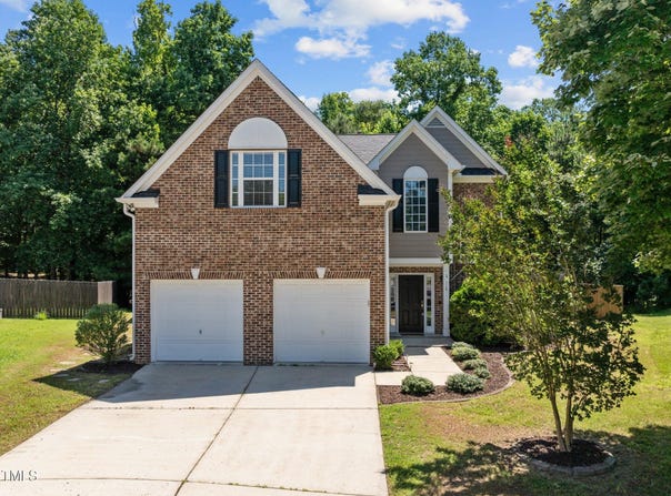 110 Bonhill Court, Apex, NC 27502