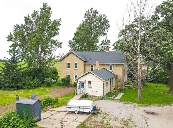 N10754 HWY 151, WAUPUN, WI 53963