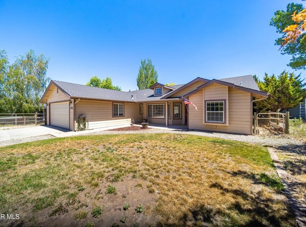 29960 Caddy Lane, Tehachapi, CA 93561
