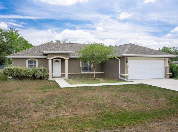 13645 SE 42 AVENUE, SUMMERFIELD, FL 34491