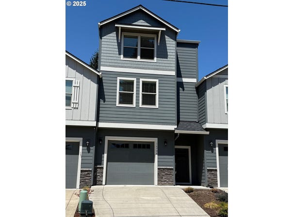 16508 SE 39TH ST, Vancouver, WA 98683