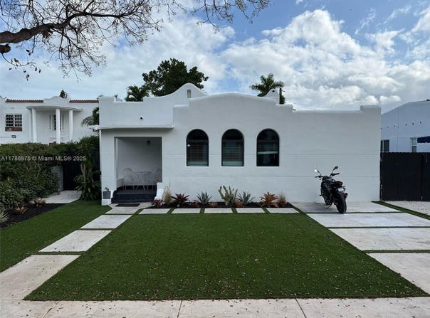 2360 SW 12th St, Miami, FL 33135