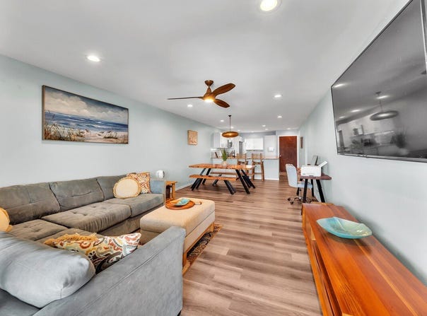 77-6585 SEAVIEW CIRCLE unit: 206, Kailua-Kona, HI 96740
