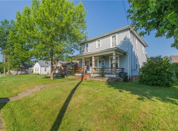 337 Garfield Avenue NW, Carrollton, OH 44615