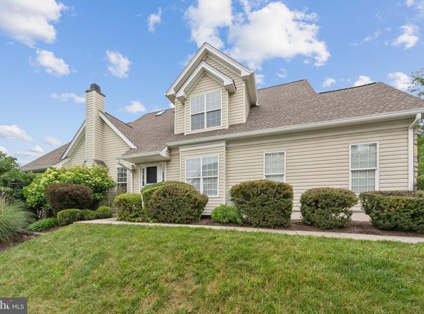 215 SILVERBELL COURT, WEST CHESTER, PA 19380