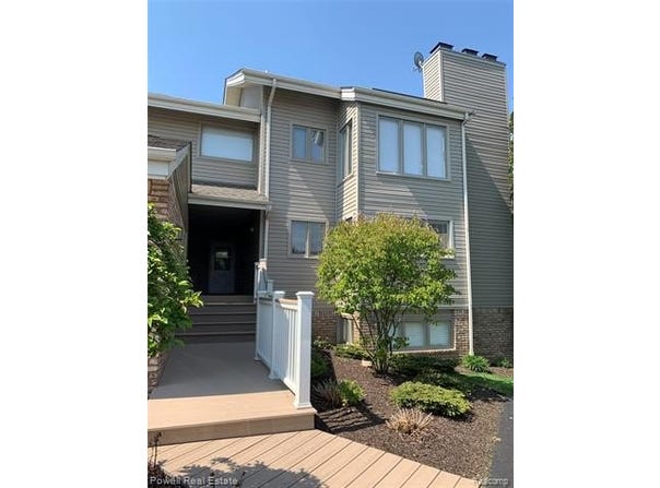 21054 Boulder Circle, Northville, MI 48167