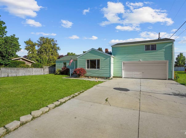 609 W 21st Street, Burley, ID 83318