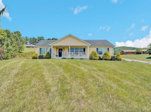 19 Cook Ave, Roanoke, VA 24019