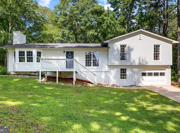 195 Frances Shirey, Newnan, GA 30263