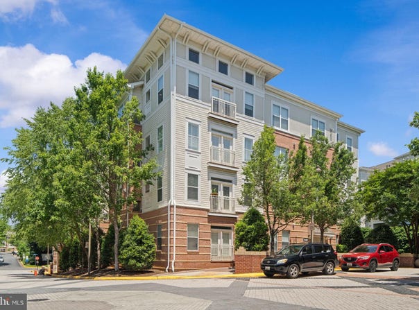 9480 VIRGINIA CENTER BOULEVARD, VIENNA, VA 22181