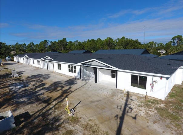 1215 CAPRICORN Boulevard, PUNTA GORDA, FL 33983