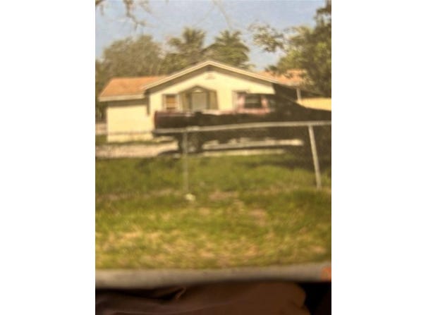1201 NE 3   Avenue, Fort Lauderdale, FL 33304