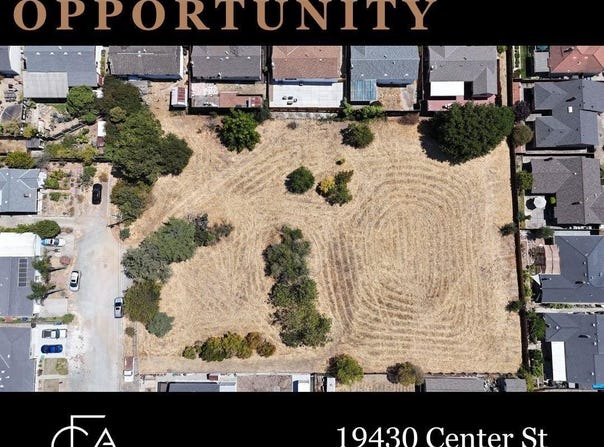 19430 Center St, Castro Valley, CA 94546