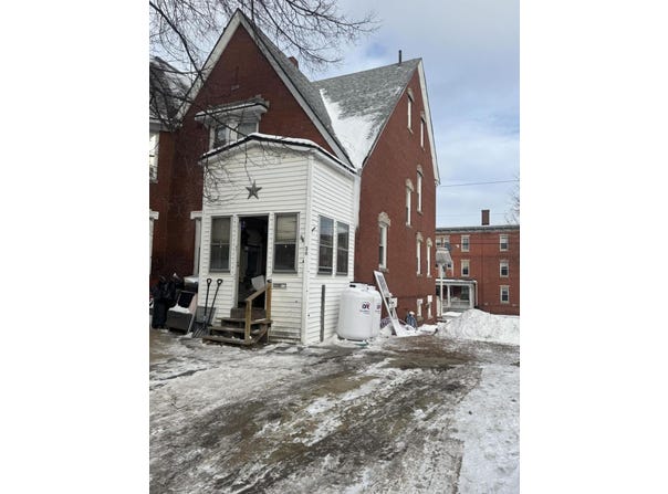 30 Erchles Street, Rumford, ME 04276