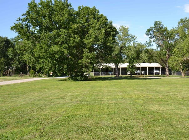 Glasgow ST, Lebo, KS 66856