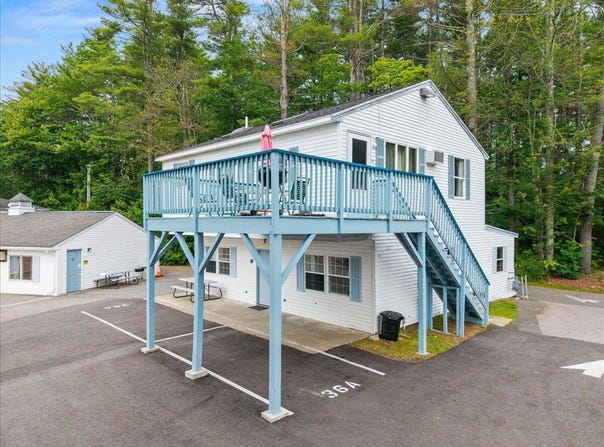 22 Ocean Park Road, Saco, ME 04072