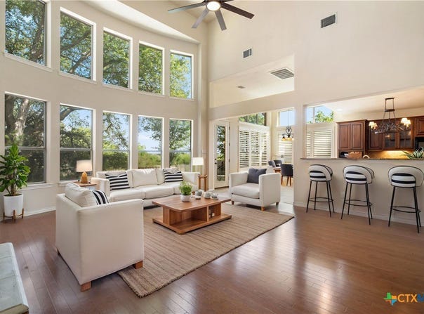 304 Las Colinas Drive, Georgetown, TX 78628