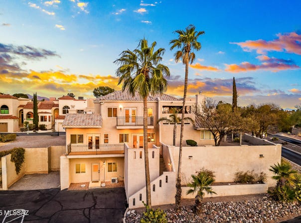 6547 N Turnberry Drive, Tucson, AZ 85718