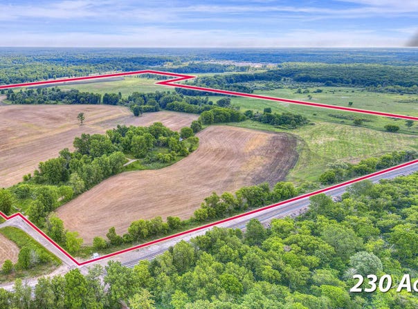 2001 N Harrington Road, Parma, MI 49269