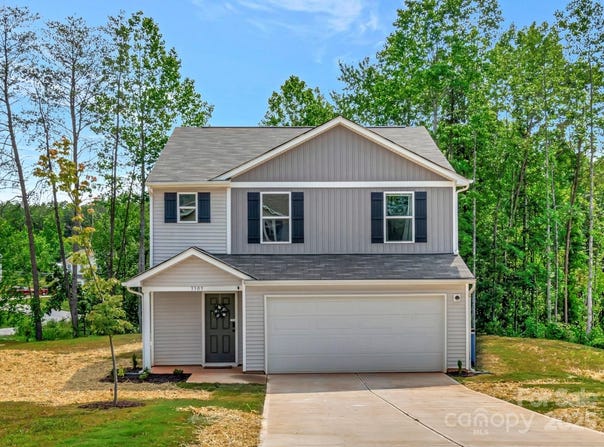 3305 Rian Drive, Lenoir, NC 28645