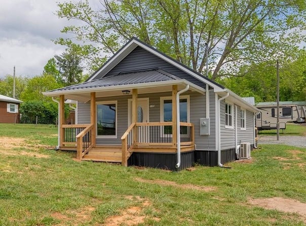 155 Meadow Creek Rd., Galax, VA 24333
