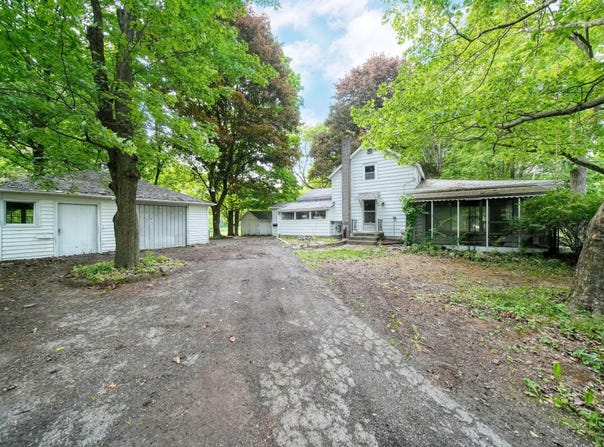 538 S Jackson Street, Hanover, MI 49241