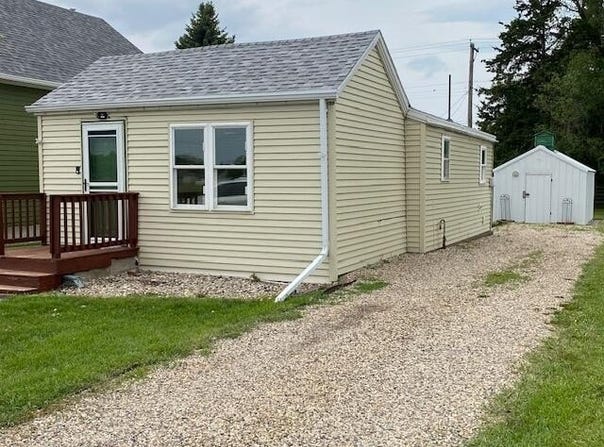 916 S Lawson Street, Aberdeen, SD 57401