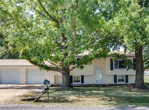 23309 Glenda Avenue, Jerseyville, IL 62052
