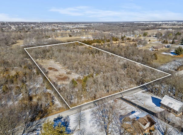 000 W Farm Road 94, Springfield, MO 65803