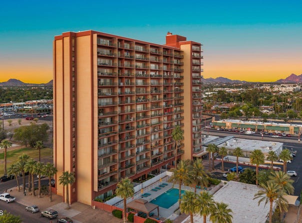 4750 N CENTRAL Avenue, Phoenix, AZ 85012