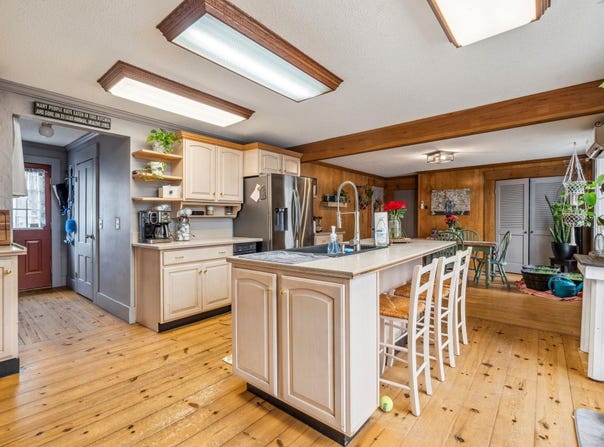 837 Lake Street, Bristol, NH 03222