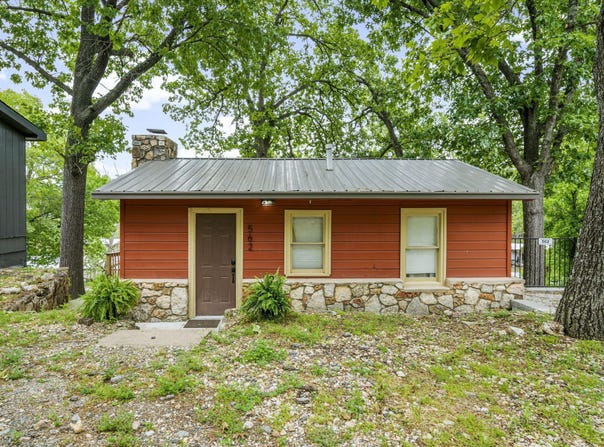 562 Morrow Drive, Eucha, OK 74342