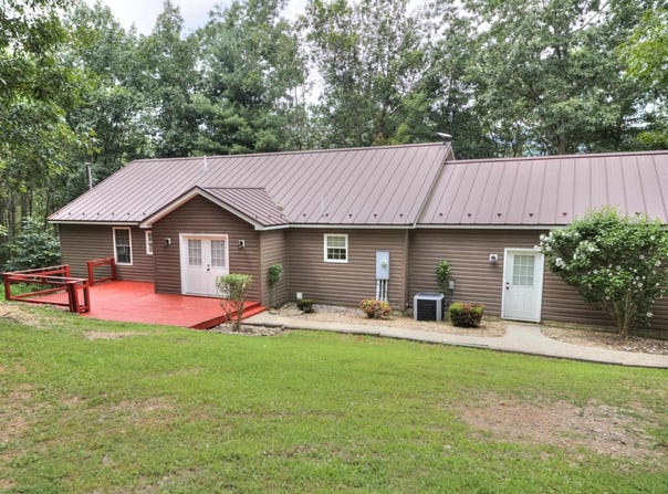 12101 SQUIRREL DR, FULKS RUN, VA 22830