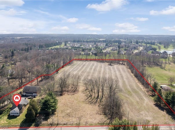 2348 E Turkeyfoot Lake Road, Akron, OH 44312