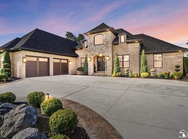 228 Cypress, Monroe, MI 48162