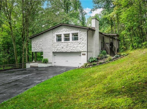 11385 State Route 82, Hiram, OH 44234