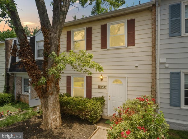 7505 BOSBURY COURT, MANASSAS, VA 20111