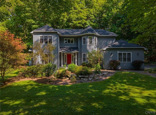 7195 Farnham Road, Lysander, NY 13112