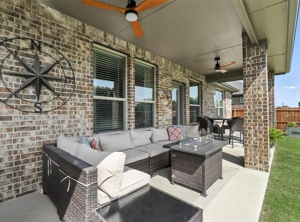 212 Missler Drive, Aledo, TX 76008