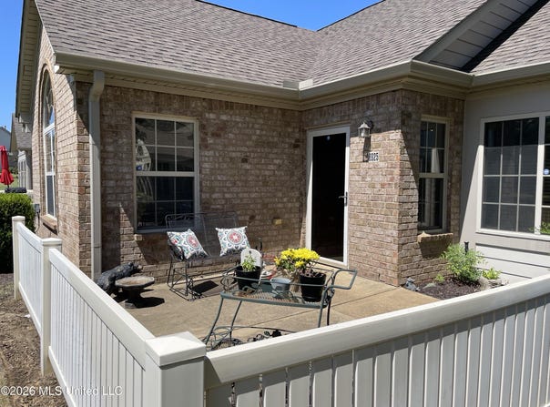 8925 Oak Branch Lane, Olive Branch, MS 38654