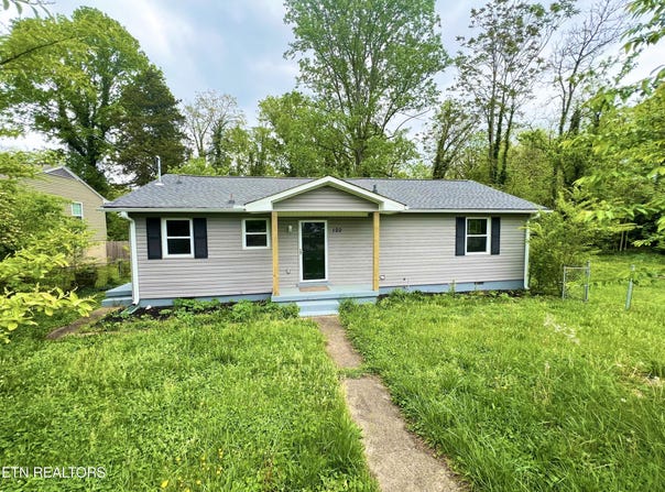120 Audubon Rd, Oak Ridge, TN 37830