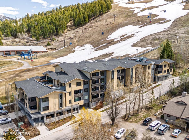 680 S CACHE, Jackson, WY 83001