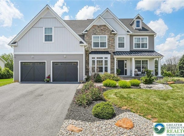 3334 Coventry Drive, Lower Macungie Twp, PA 18062