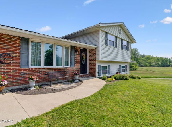 2855 State Route 67, Belle Center, OH 43310