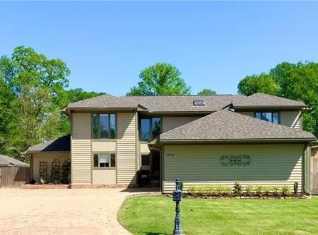 31765 RIVER PINES Drive, Springfield, LA 70462