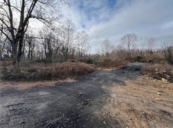 475 S Delaware Drive, Williams Twp, PA 18042