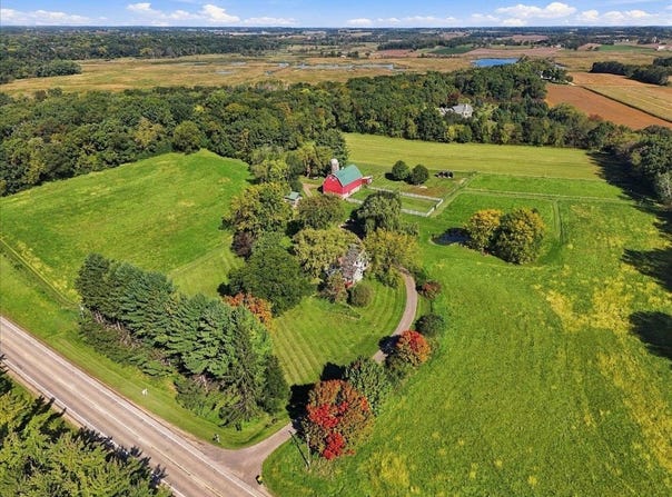 1942 County Road BB, Cottage Grove, WI 53527