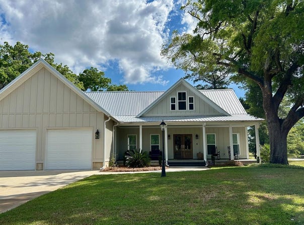 521 Oak Lawn Rd., Georgetown, SC 29440