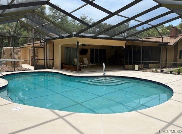 10475 W Edgar Lane, Crystal River, FL 34428
